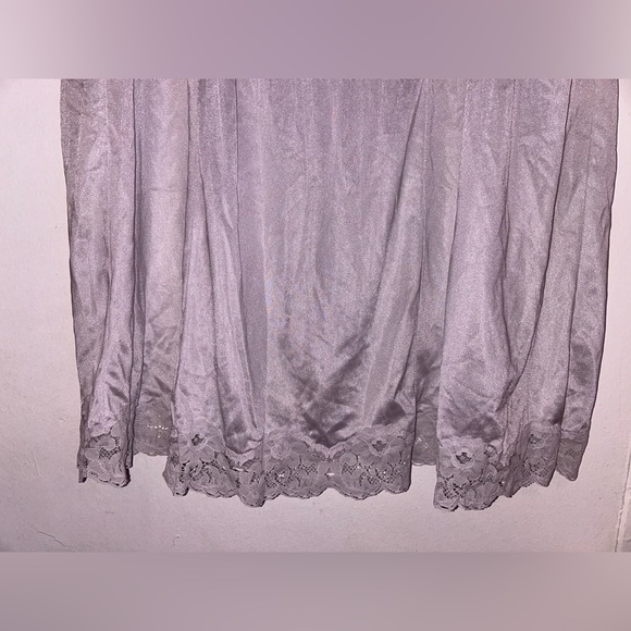 Lavender Silk Night Gown - Picture 3 of 5